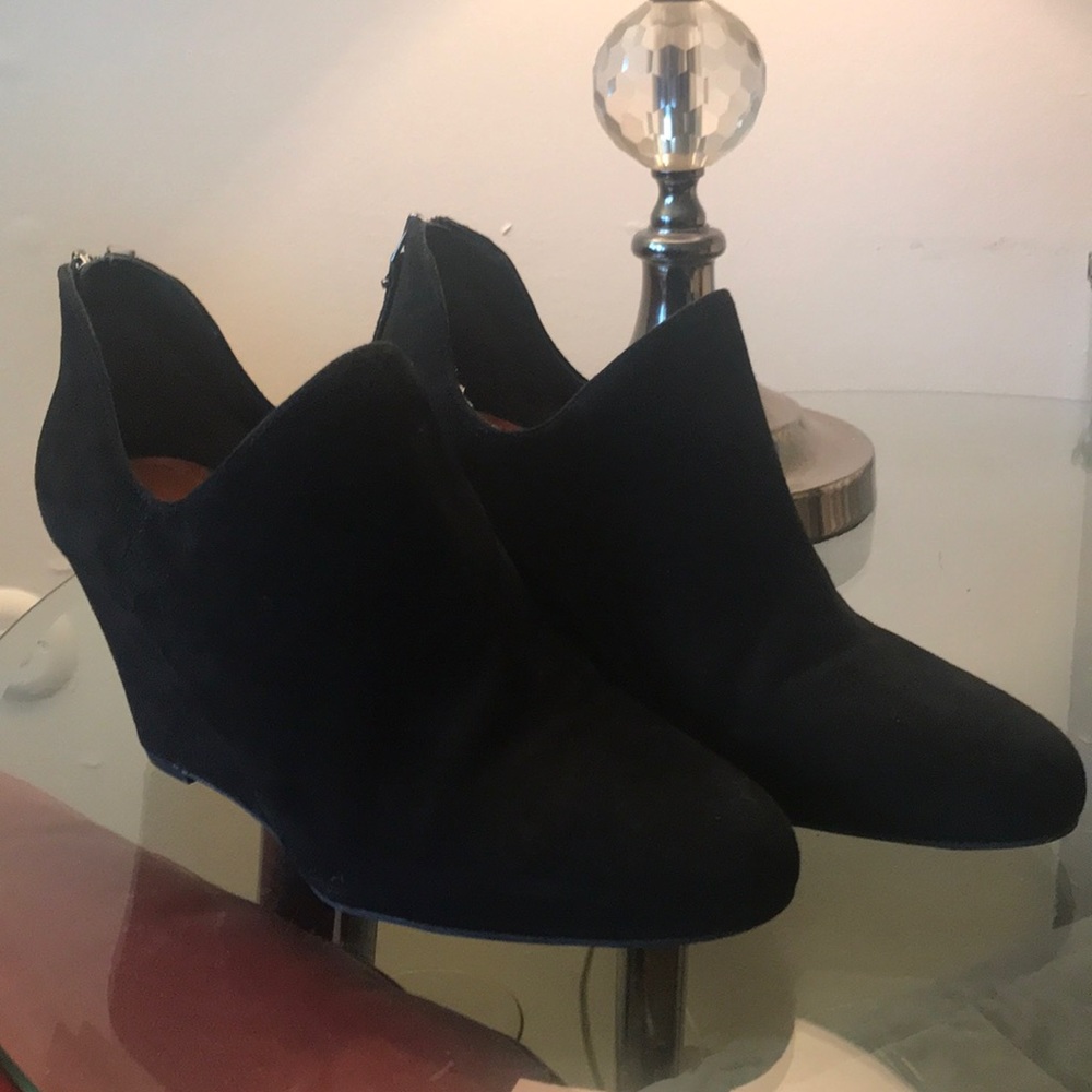 Via Spiga Bootie